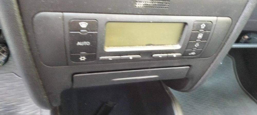 Vând Seat Leon 19 tdi