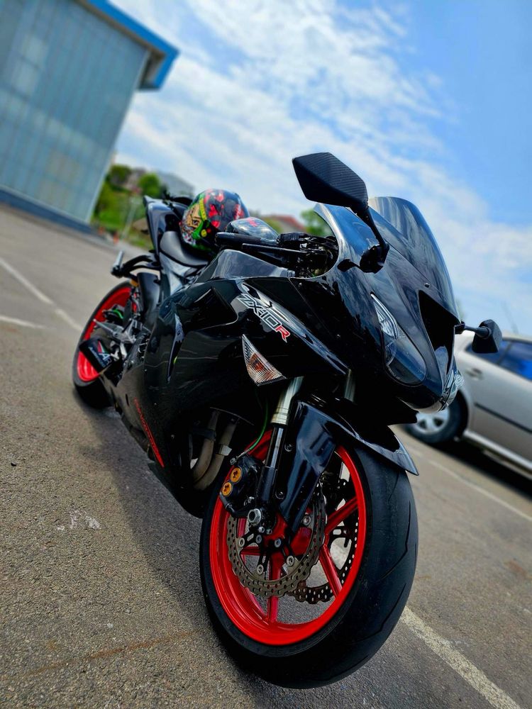 Kawasaki Ninja ZX10R