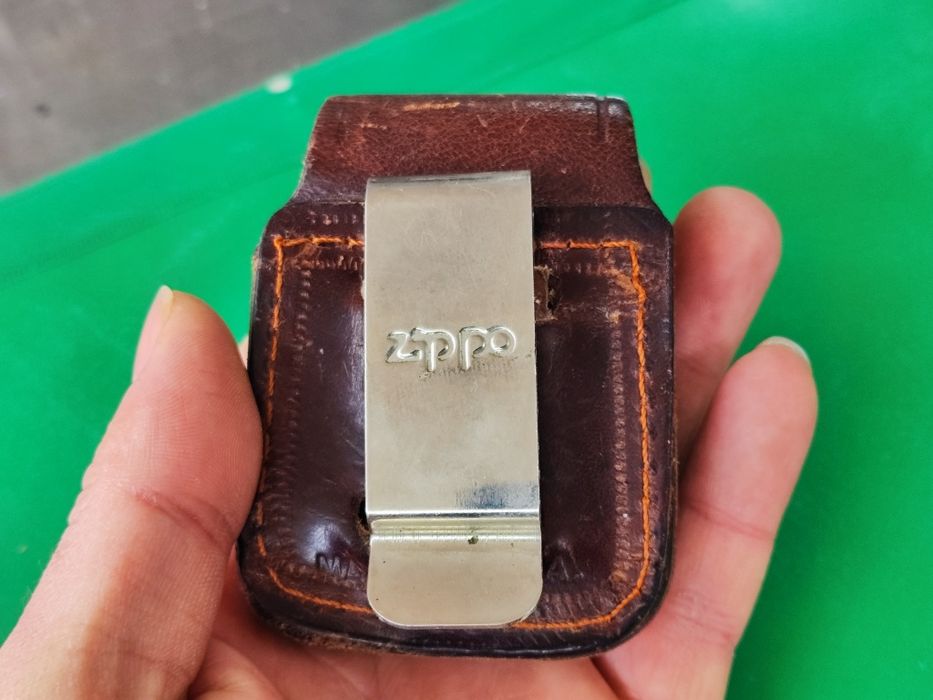 Кожен калъф за запалка zippo