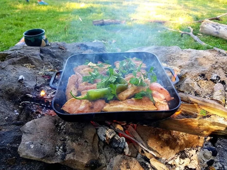 Tavă gratar grill din fontă 28x28cm