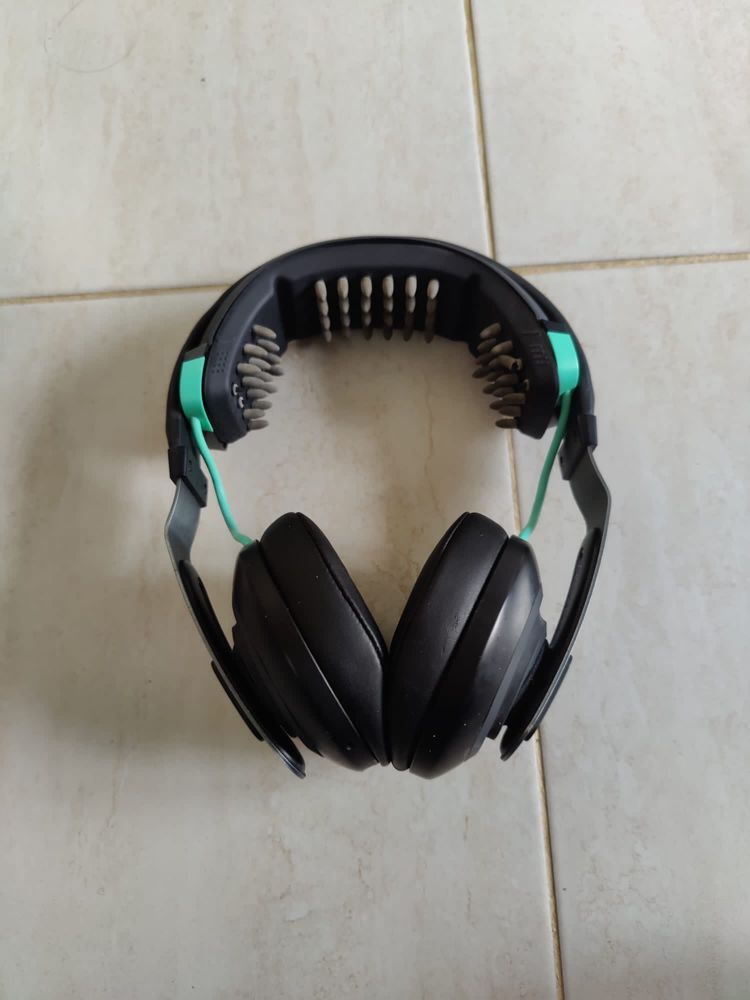Casti Halo gaming cu beats , airpods ps4 ps5 xbox