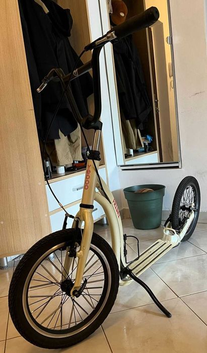 Yedoo Friday - 16/16 - City scooter / Trotineta  - greutate 7 kg