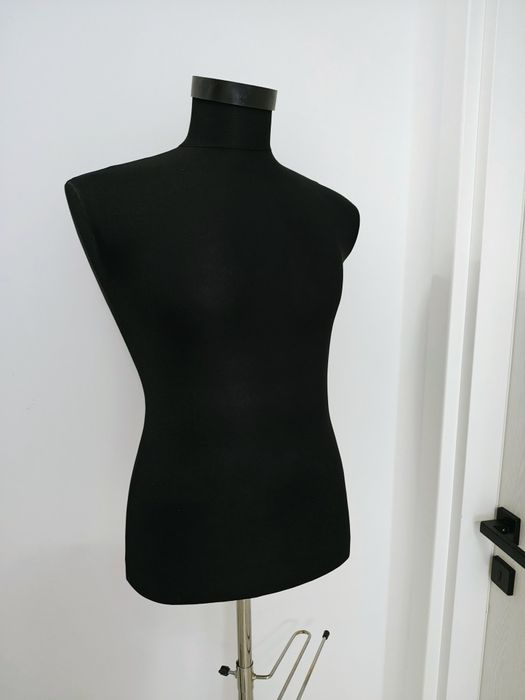 Manechine de vânzare