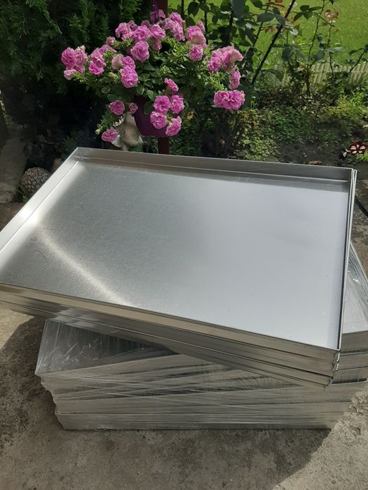 Тави за закуски    .