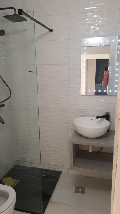 Execut finisaje interioare