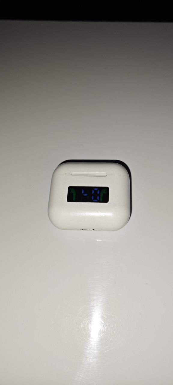 Airpods 8pro в отличном состоянии