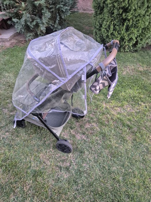 Vand carucior nuna trvl -usor negociabil