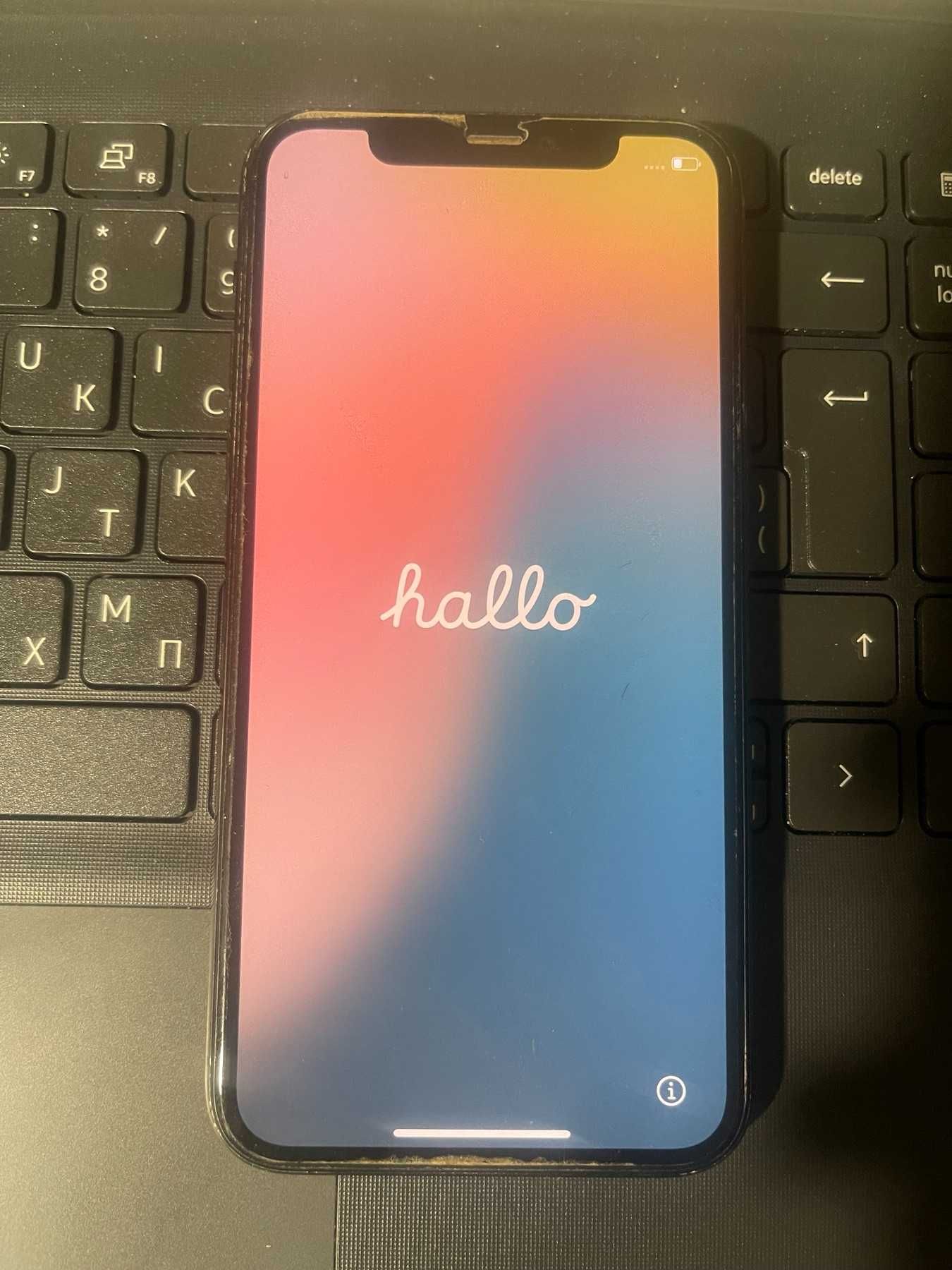 Iphone 11 Pro + гръбче MOUS