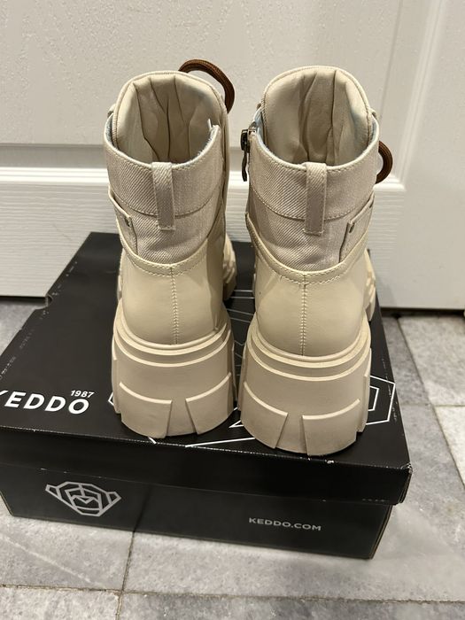 Дамски боти Keddo