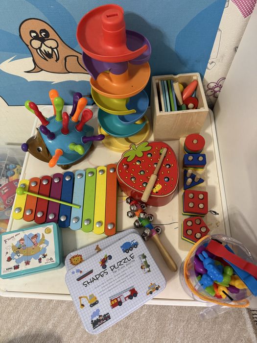 Продам развивающие игрушки