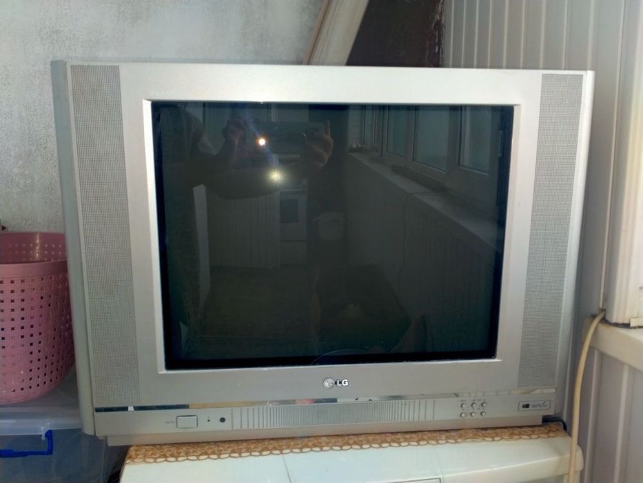 Телевизор LG 2000-х