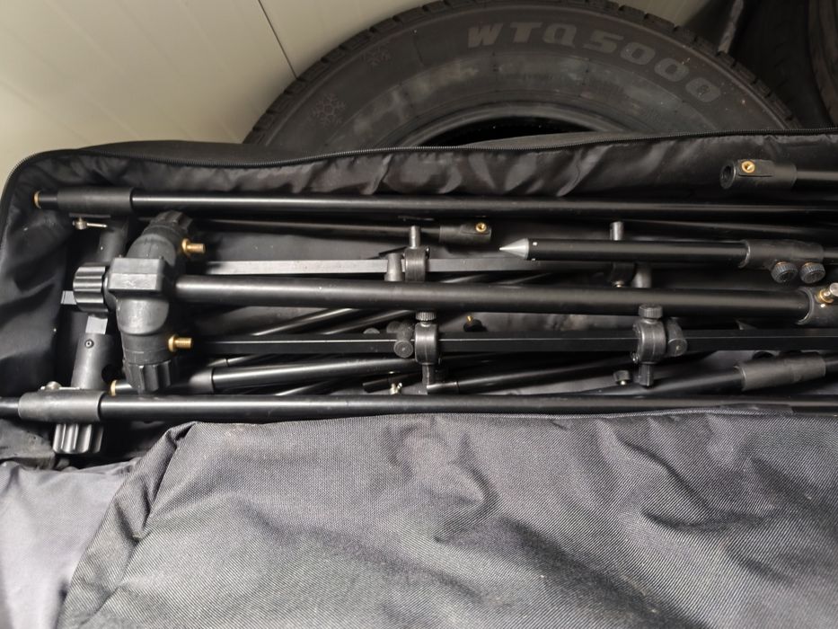 Vand echipament de pescuit