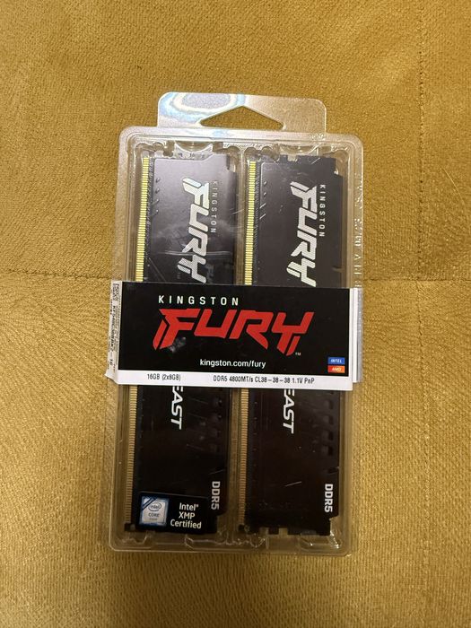 RAM Kingston Fury DDR5 4800hz 2x8