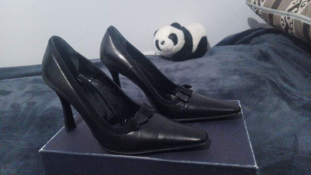 Женская обувь . Туфли, босоножки.