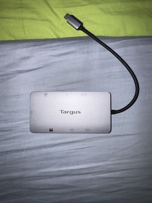 Докинк станция Targus