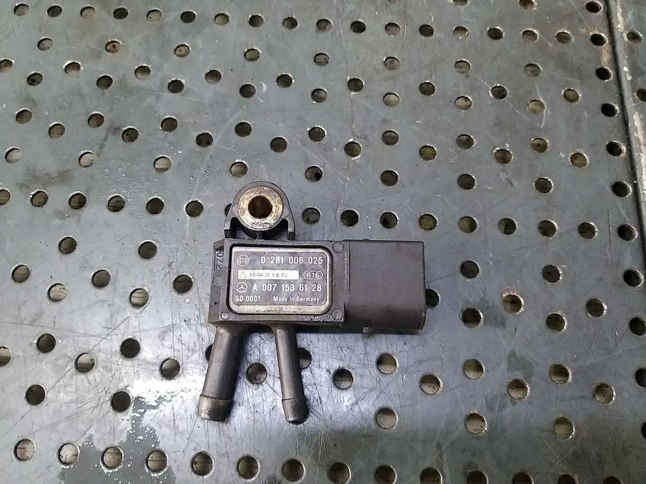 Senzor presiune aer 2.2 cdi mercedes e class w211 0281006025 a0071536128