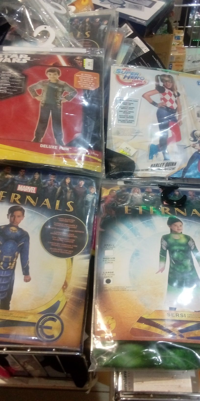 Costume supereroi pentru copii