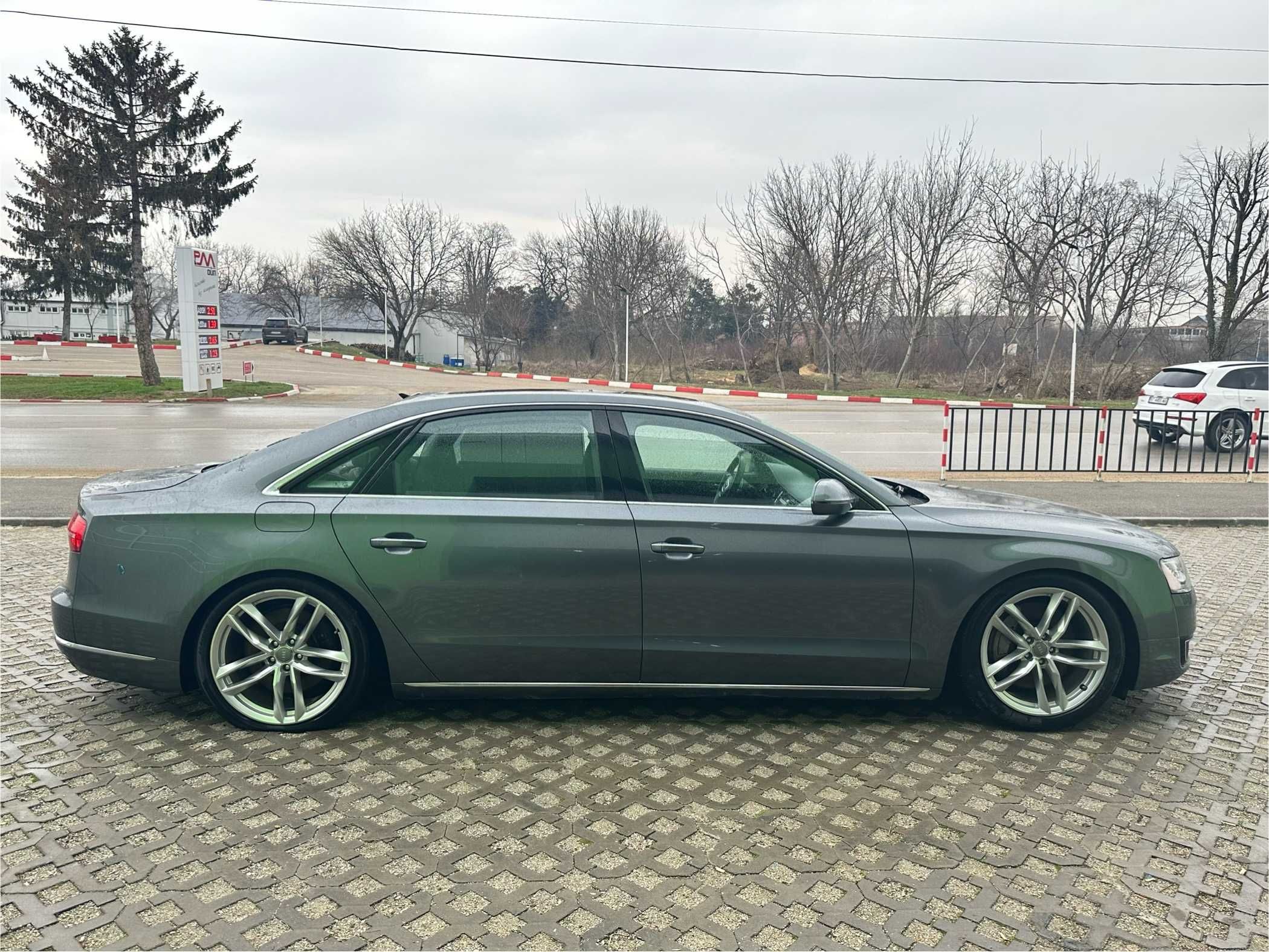 Audi A8 Long 4.0TFSI На Части