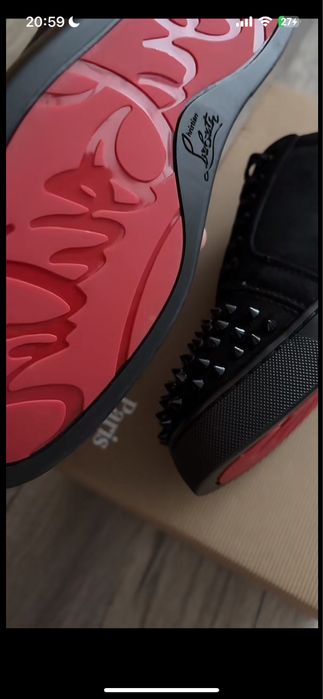 Лабутены с шипами