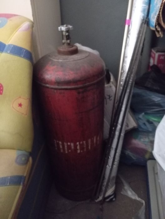 Газовый балон в хорошем рабочем состоянии