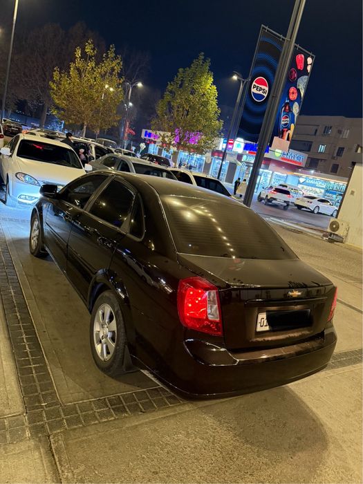 Jentra 2022 yil qora