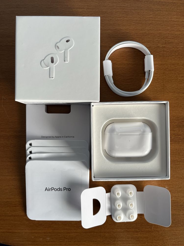 Airpods pro 2 ! Чисто нови ! Спешно !