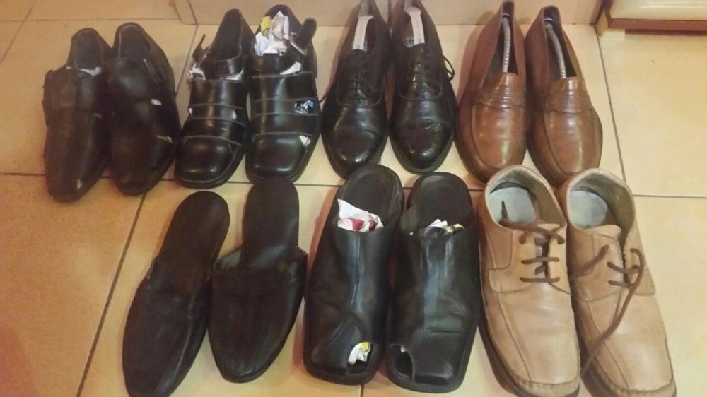 Pantofi din piele