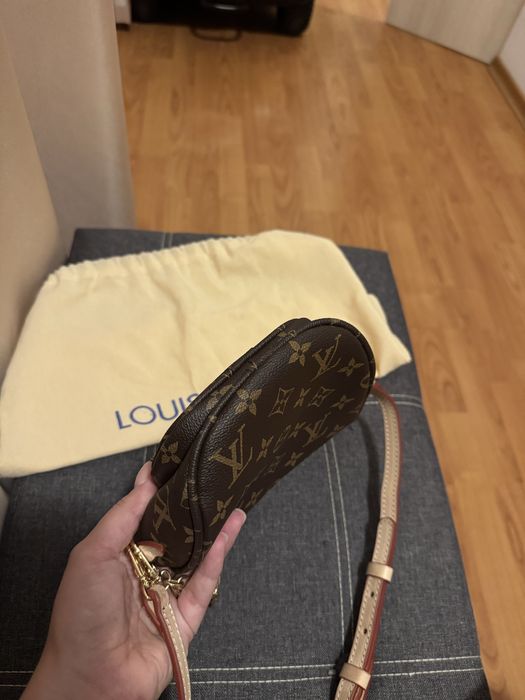 Mini bag Louis Vuitton