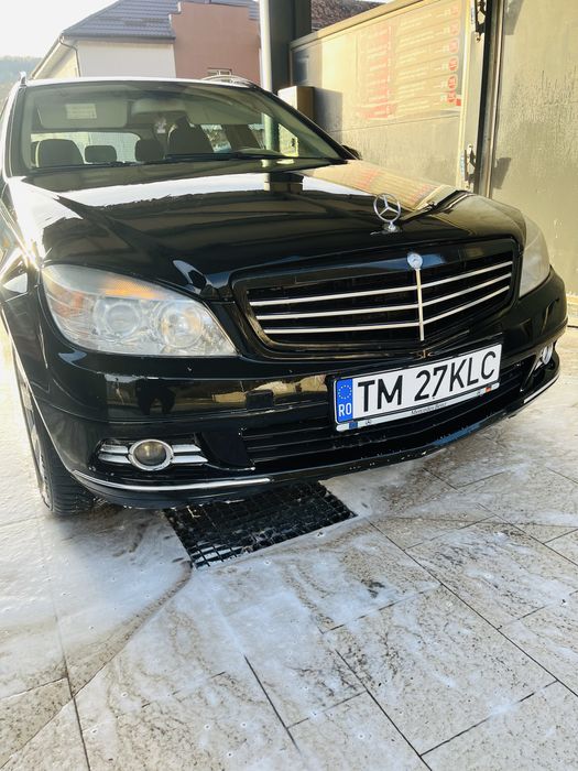 Mercedes c220 blueEFFICENCIY