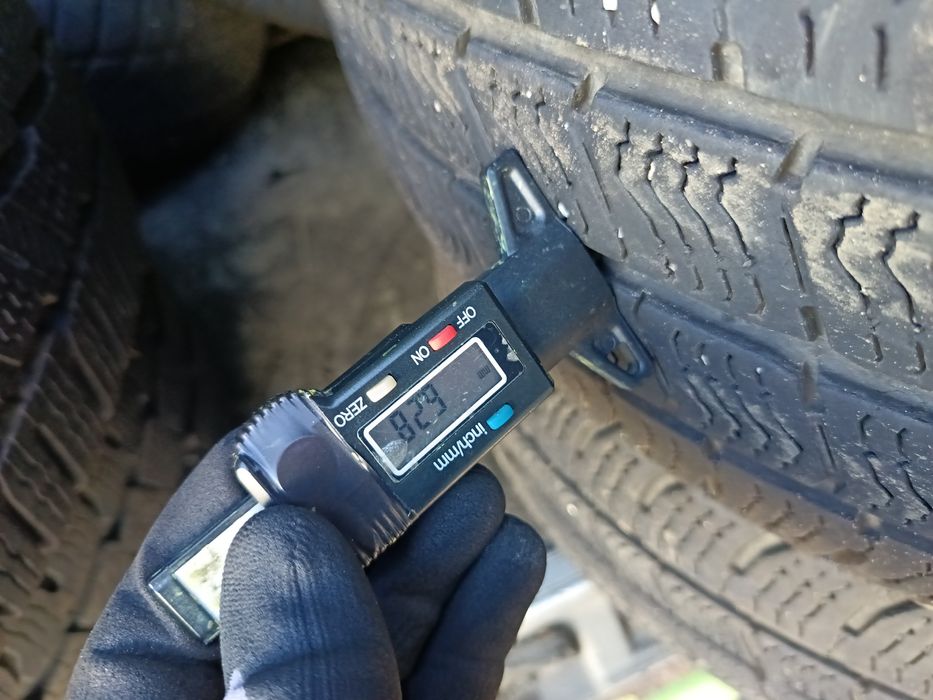 Anvelope MS iarna 215 65 16c barum 2021 6-7mm