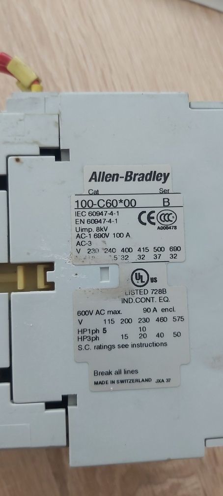 contactor trifazat clasificat IEC 100-C60*00