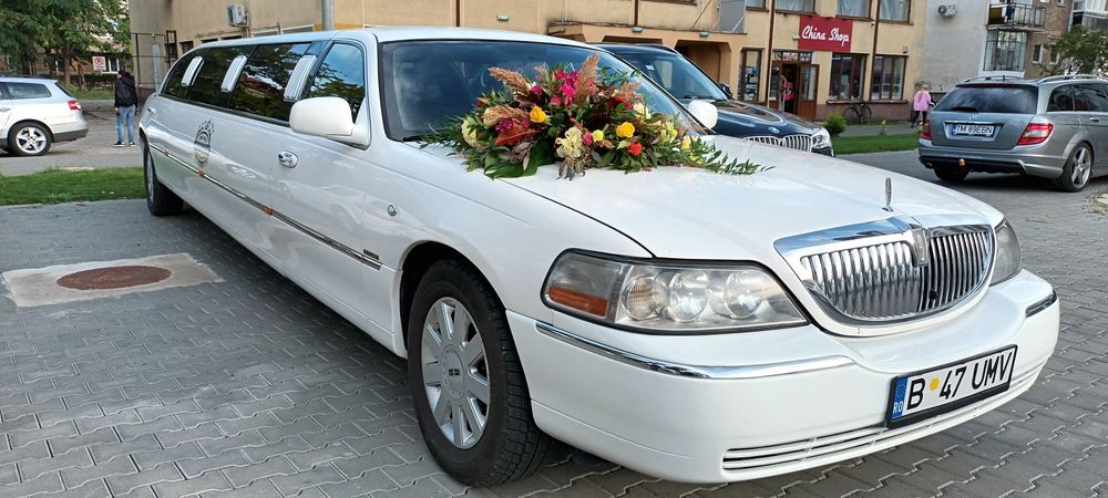 Limuzina si masina de epoca pentru nunti