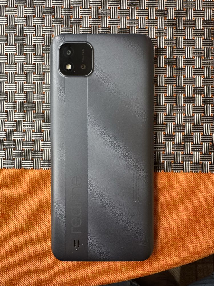 Продавам Realme C11 2021 2/32GB