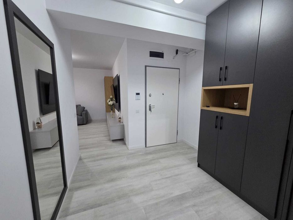 Inchiriez apartament 2 camere decomandat SATINA GARDEN