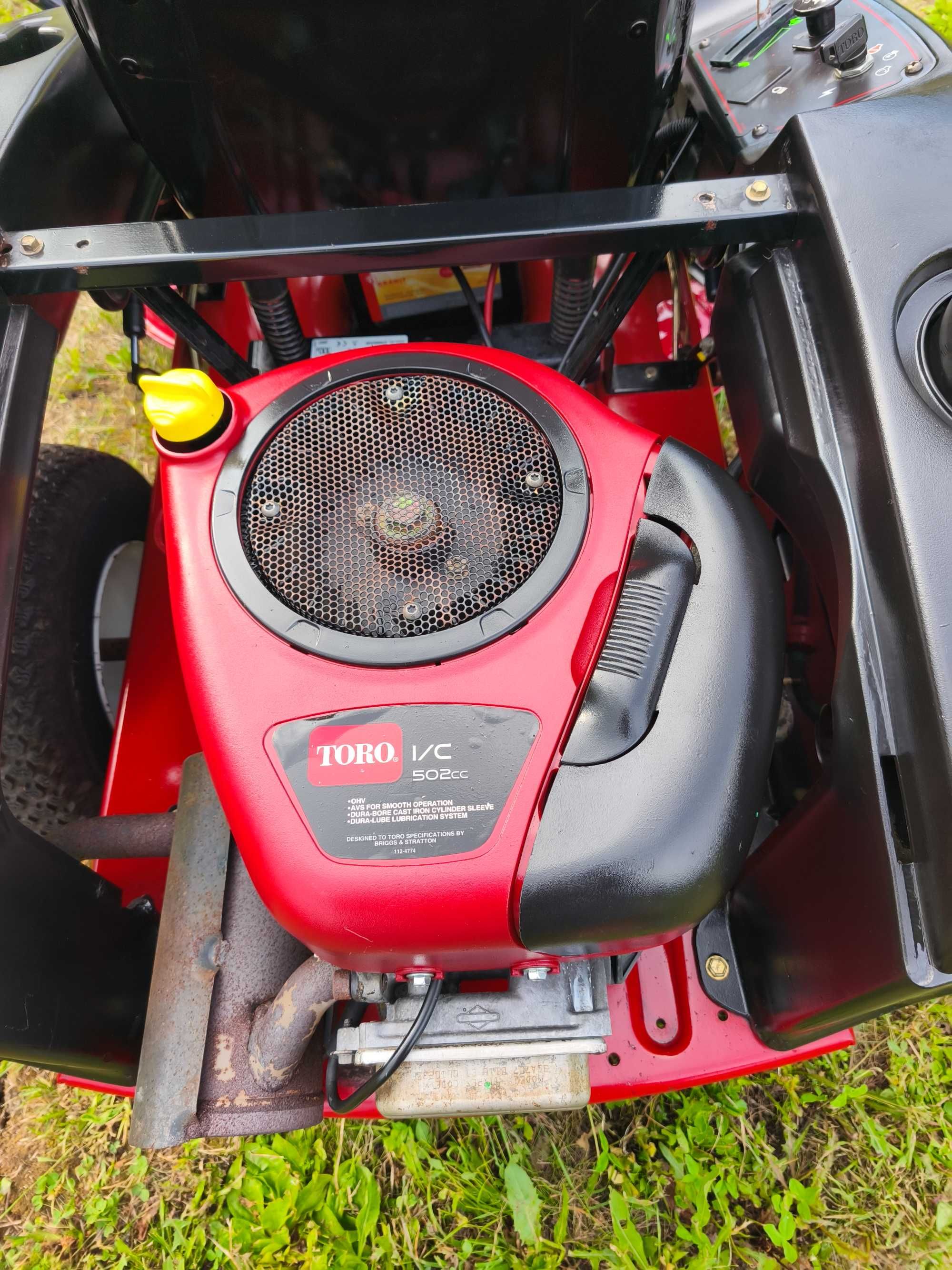 Toro Z turn Briggs Stratton tractoras de tuns iarba gazon profesional