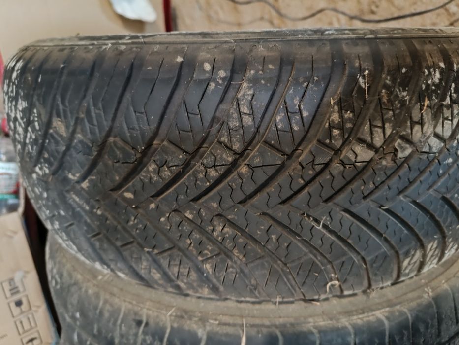 Автошина продается