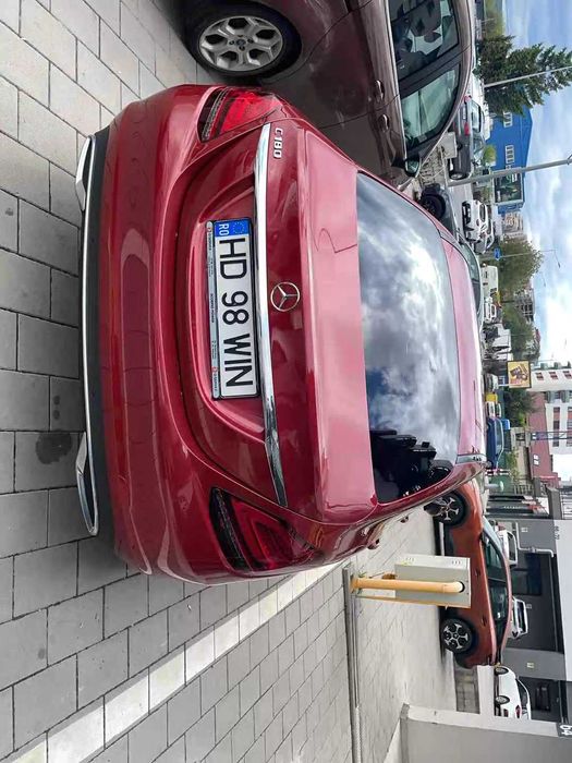 Mercede-Benz C180