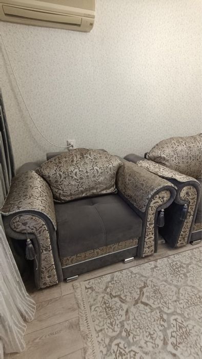 Продам диван в отличном состочнии