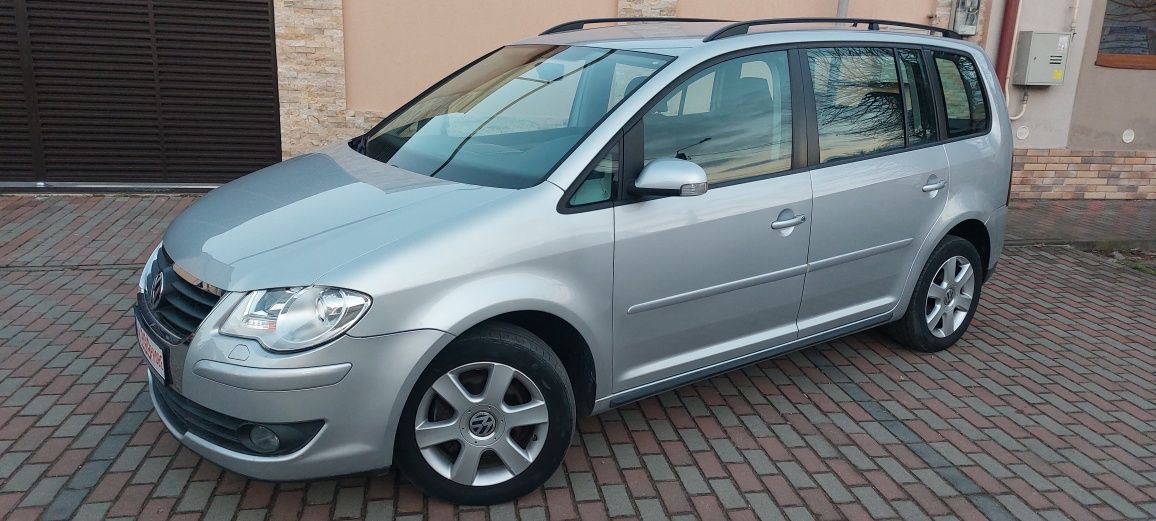 VW TOURAN-STYLE-1.4 TSI‼️ ( 7 Locuri) -Klima -An 2009 ‼️