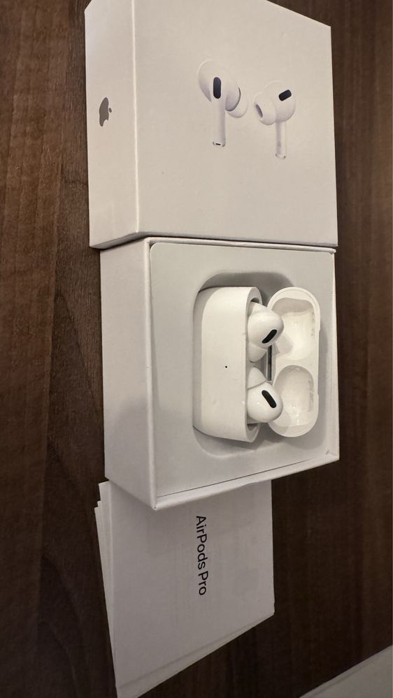 Anunt OLX - Casti Apple AirPods Pro - NOI - FULL BOX