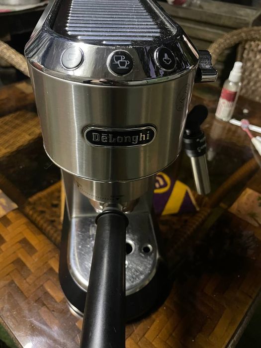 Кофемашина Delonghi