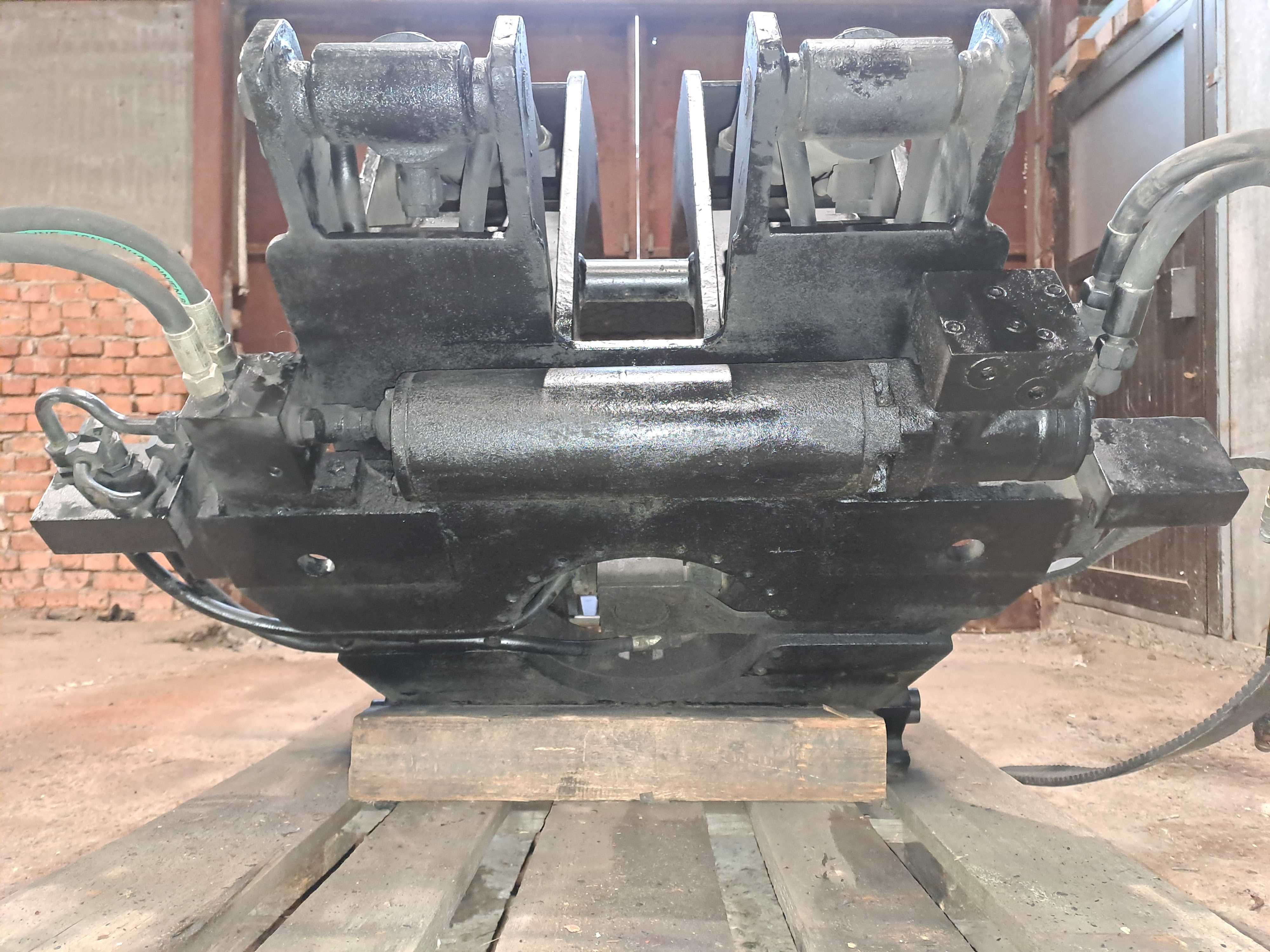 Щипка за мотокар - MAYER 1500kg