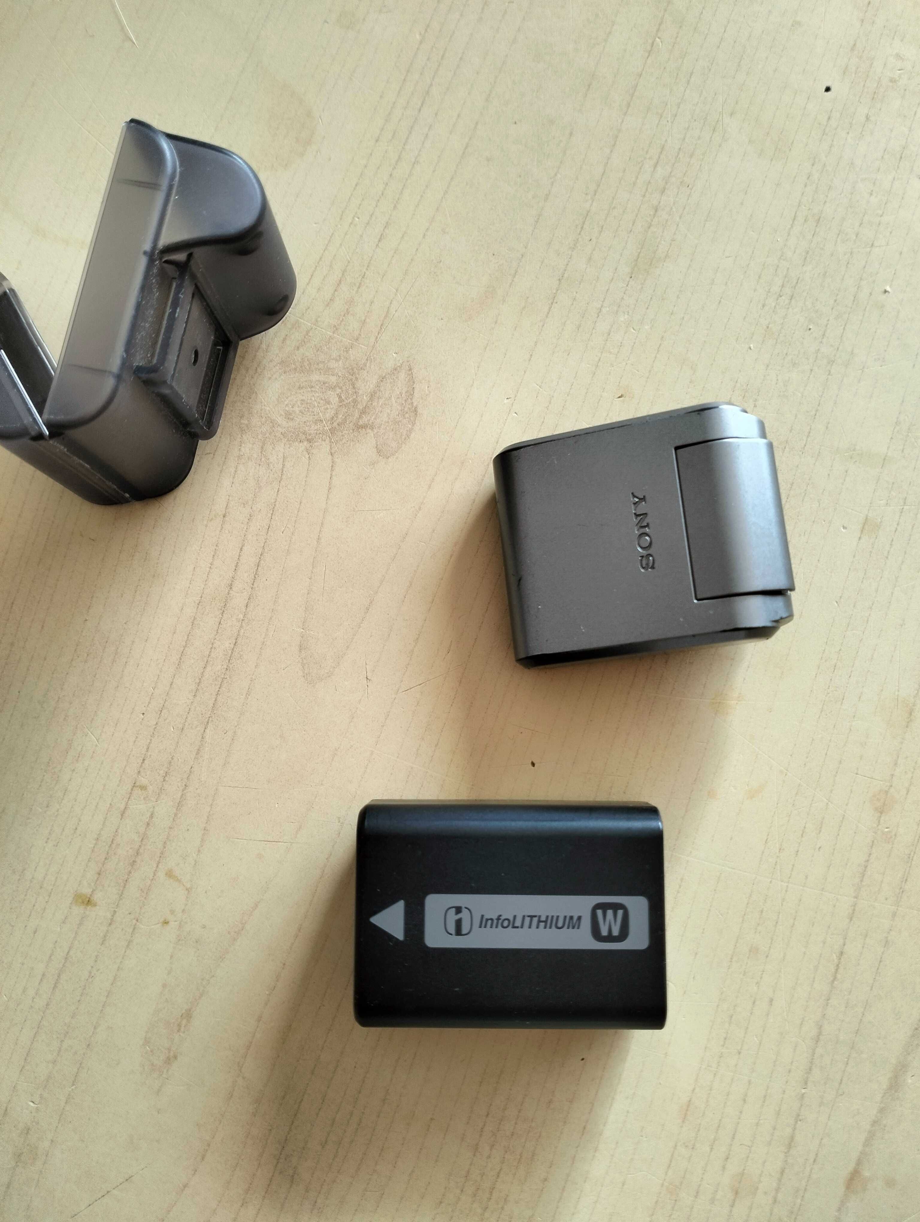 Sony NEX, светкавица и батерия