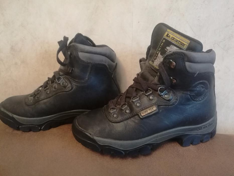 Bocanci ghete iarna munte lasportiva nr 36/37 goretex