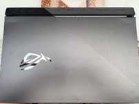 Vând Laptop Gaming ASUS ROG Strix G17 G713QR