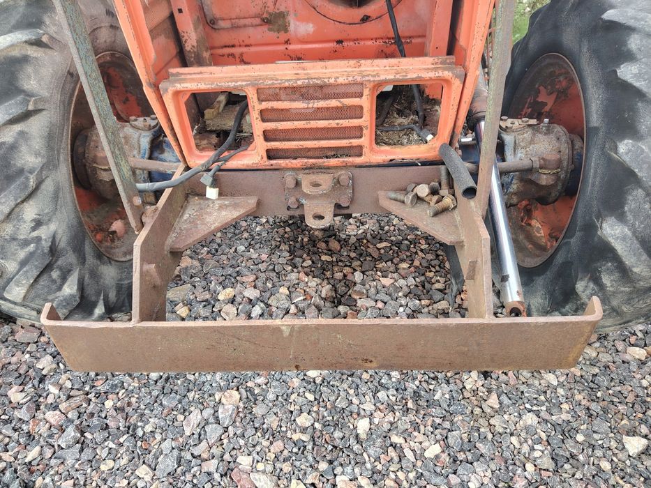 Punte fata tractor same taurus