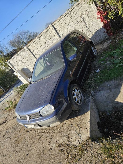 De vanzare golf 4