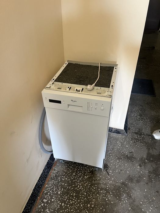 Посудомоечная машина Whirlpool