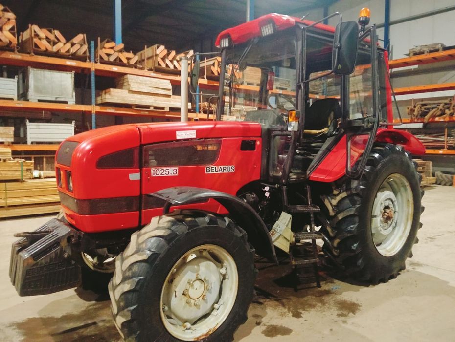 Tractor Belarus MTZ 1025.3 (105cp)