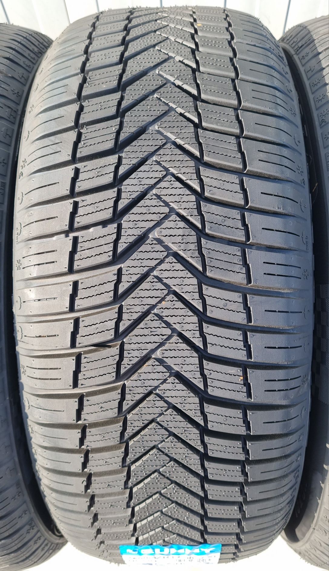 225/50 R17, 98W, SUNNY, Anvelope All Season M+S